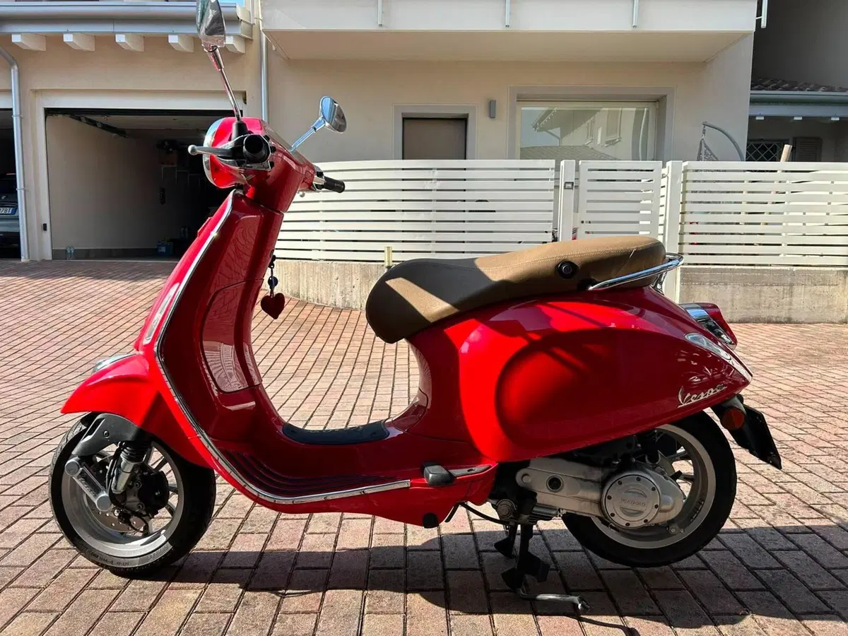 Vespa Primavera 50 4T (2018 - 20) (2)