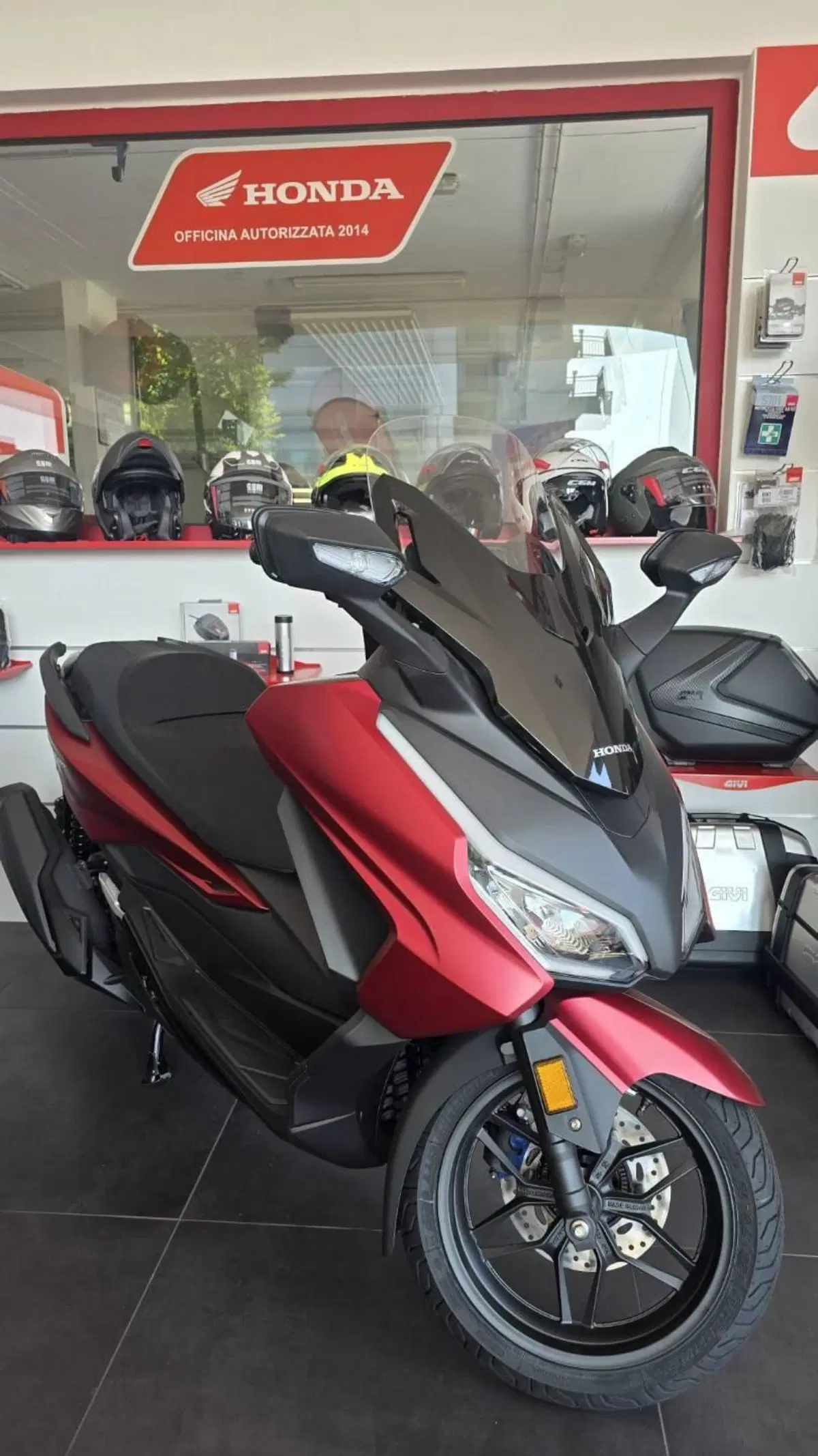 Honda Forza 350 (2025 - 26) (2)