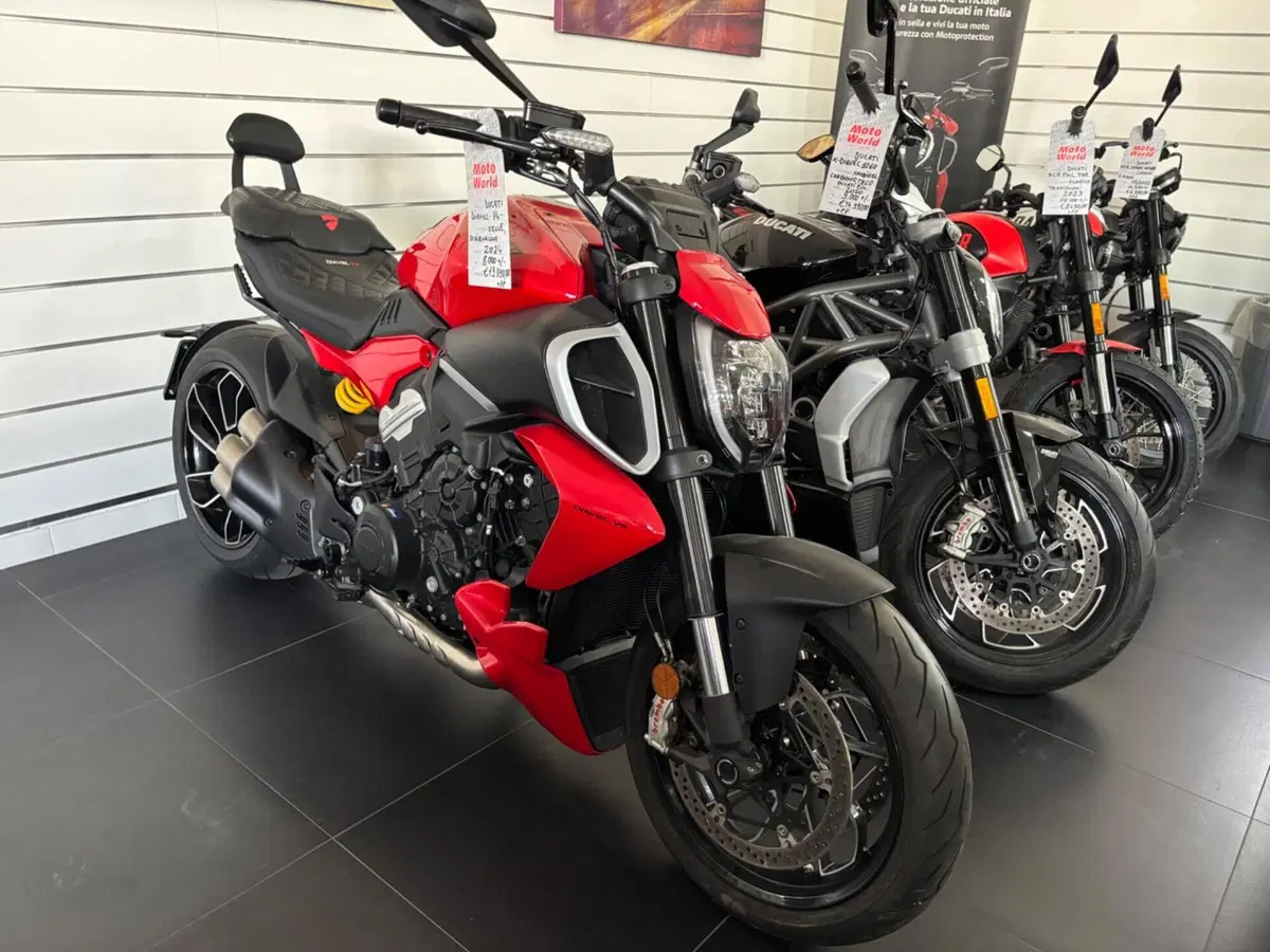 Ducati Diavel V4 (2023 - 26) (2)