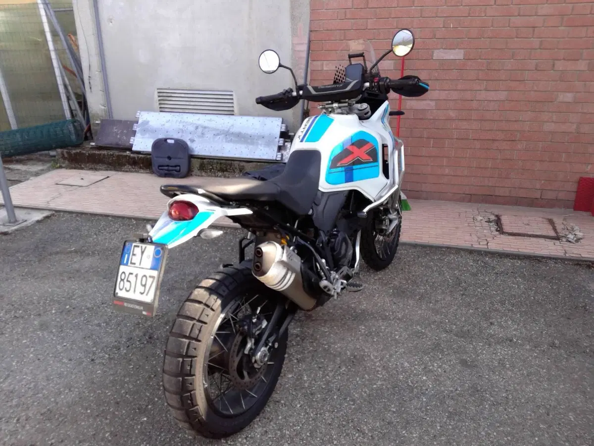 Ducati DesertX (2022 - 25) (2)