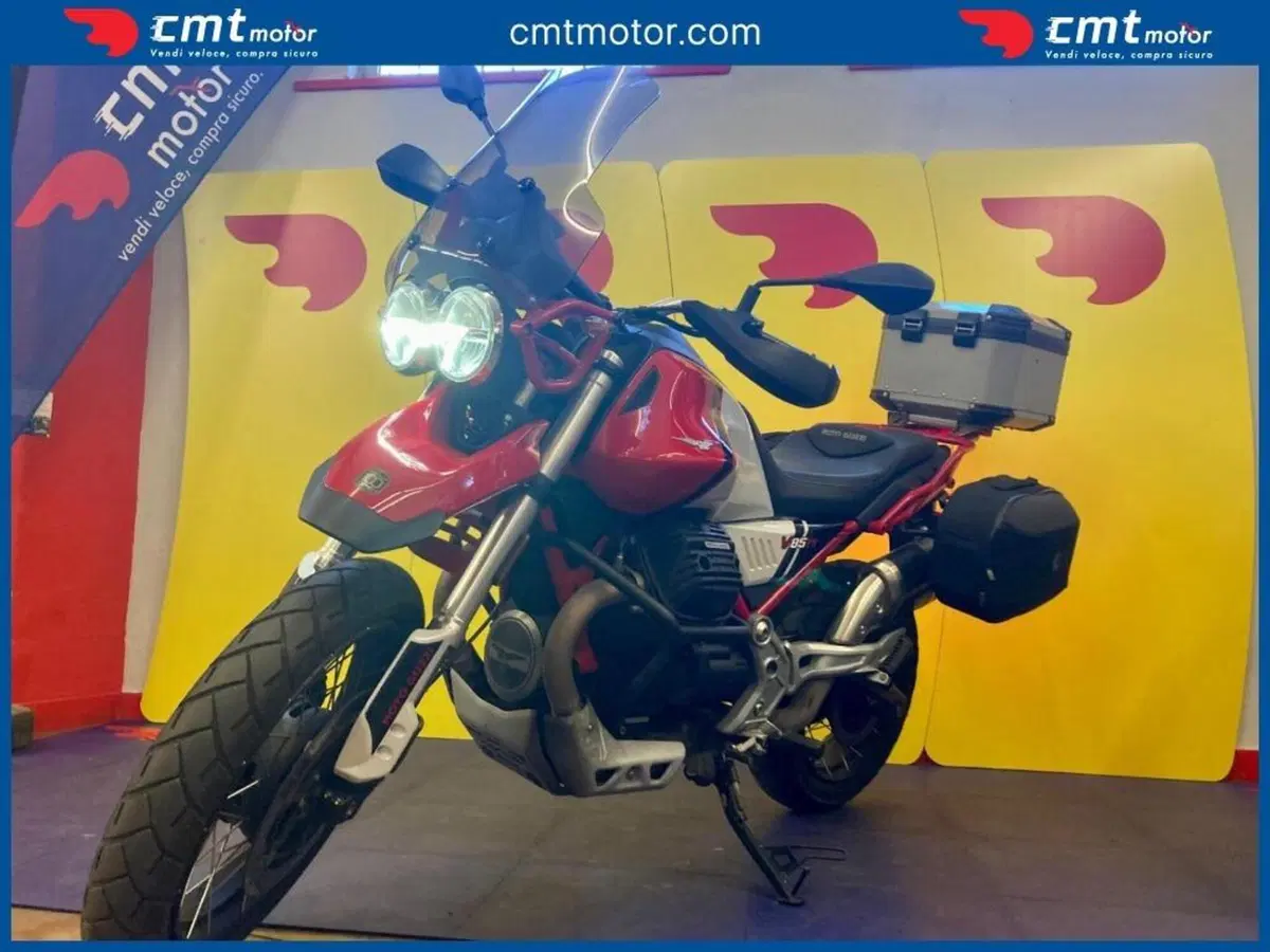 Moto Guzzi V85 TT (2021 - 23) (2)