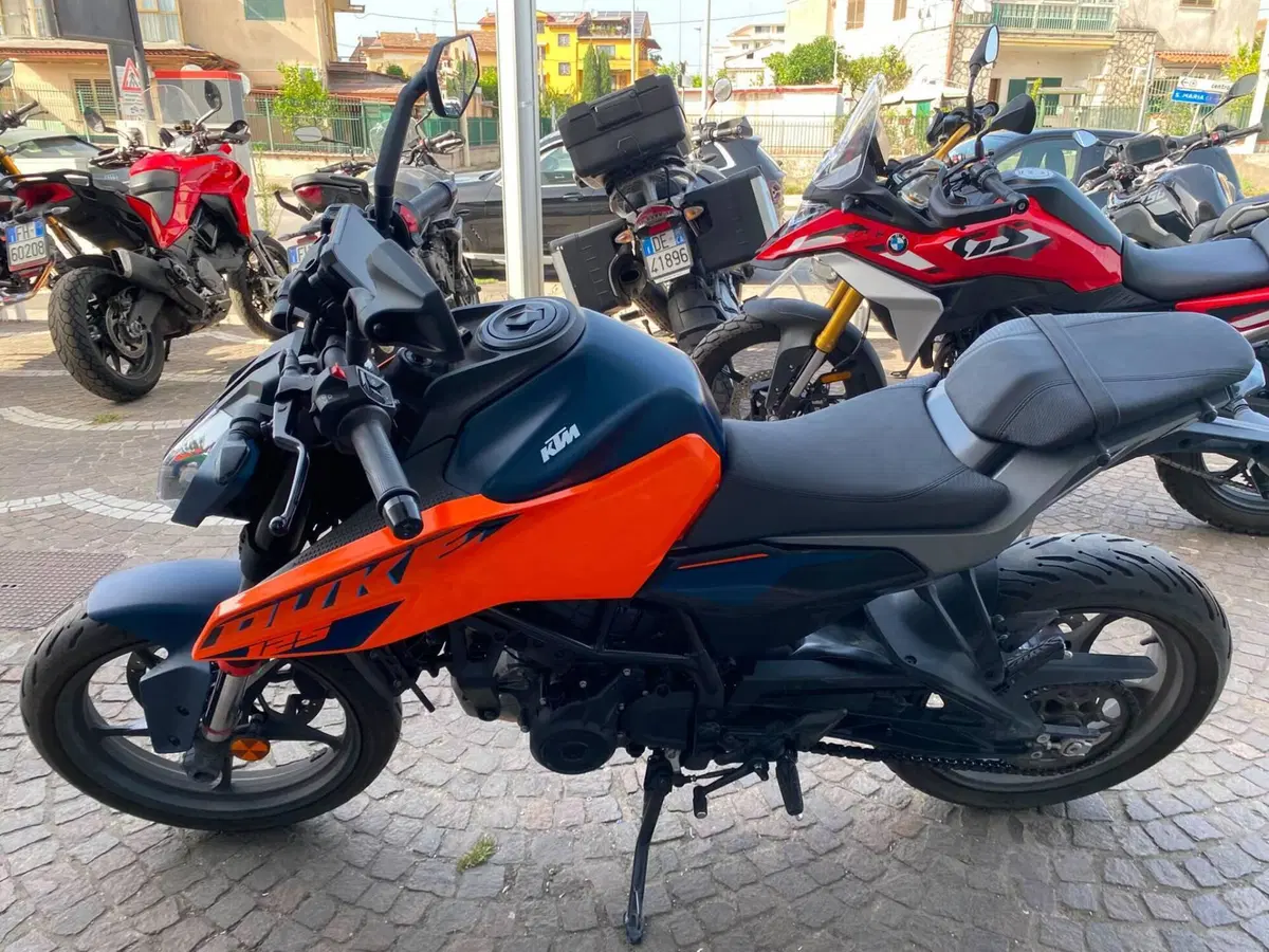 KTM 125 Duke (2024 - 25) (2)