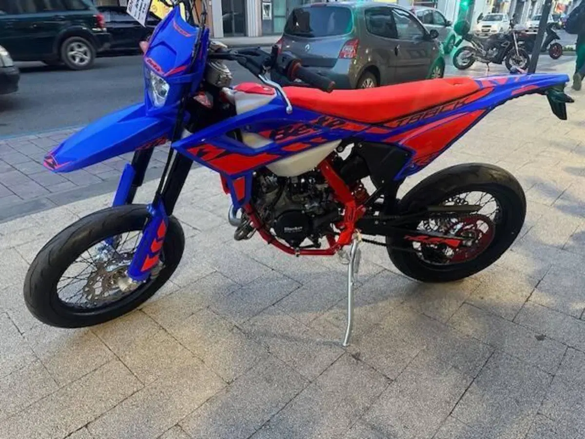Betamotor RR 50 Motard Track (2021 - 26) (3)