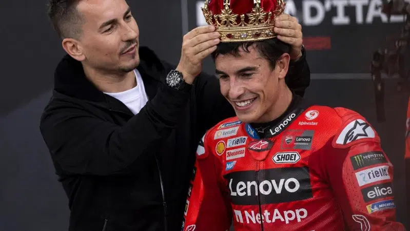 MotoGP 2026. Per il titolo, Jorge Lorenzo vede favorito Marc Marquez