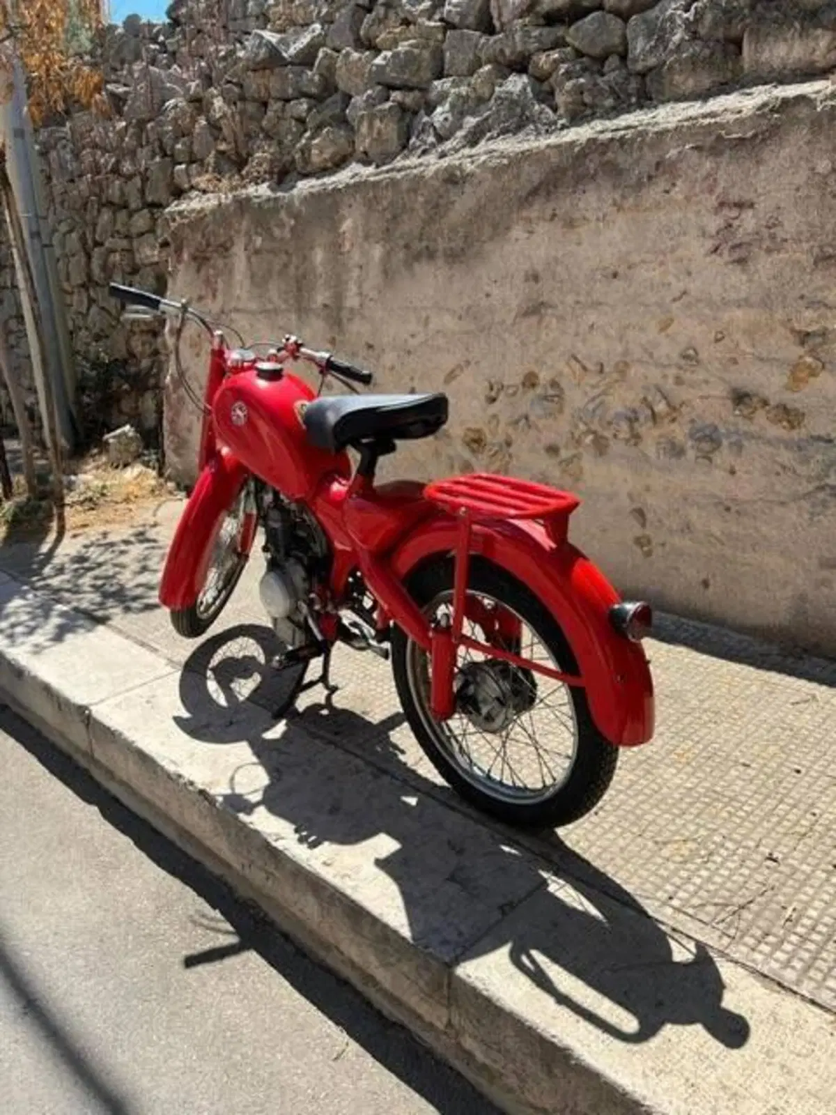 Motom Motom 48
