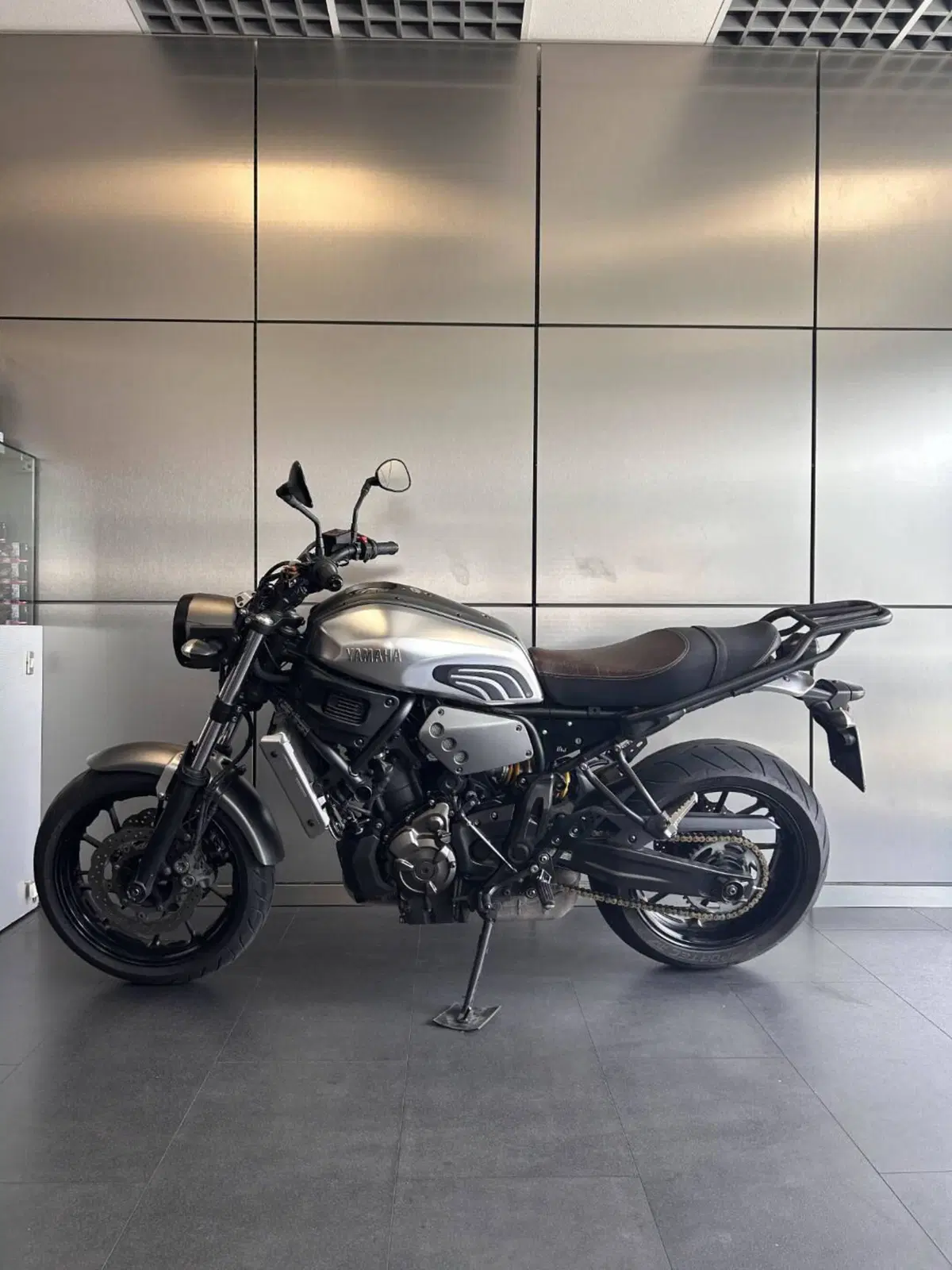 Yamaha XSR 700 ABS (2016 - 20) (4)
