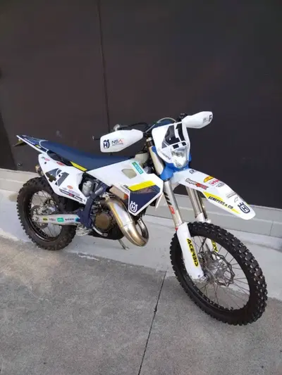 Husqvarna TE 125 (2025) usata