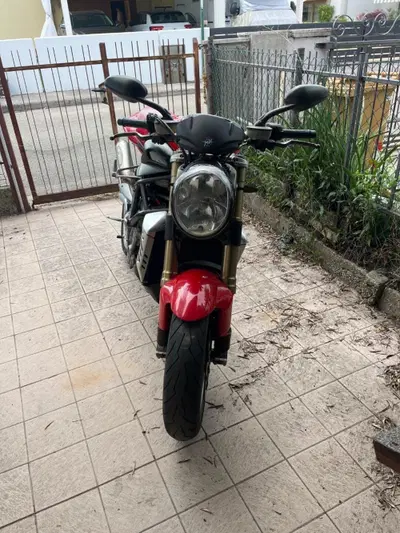 MV Agusta Brutale 750 S (2002 - 06) usata