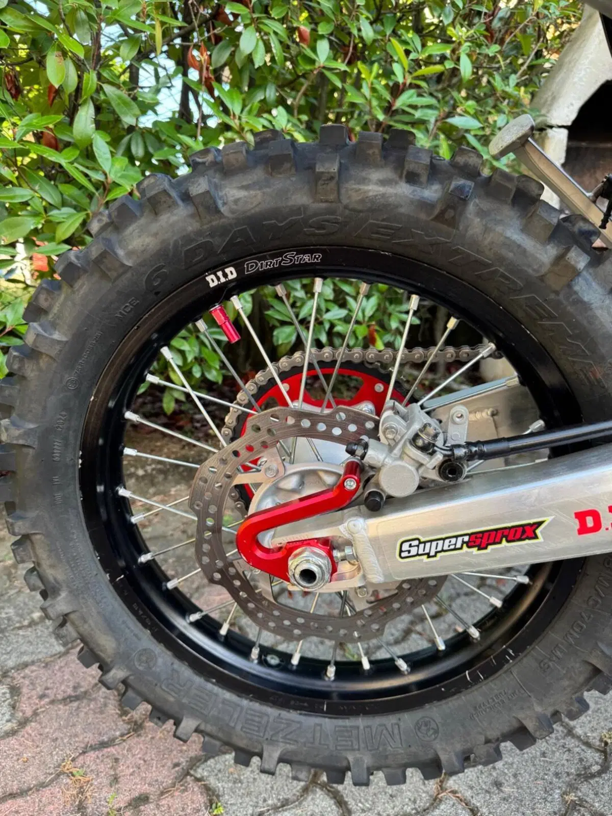 Honda CRF 250RX Enduro (2023) (14)