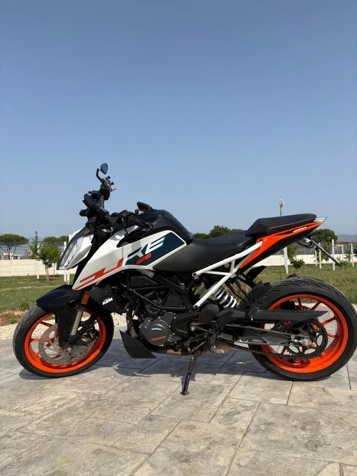 KTM 125 Duke (2021 - 23) (2)