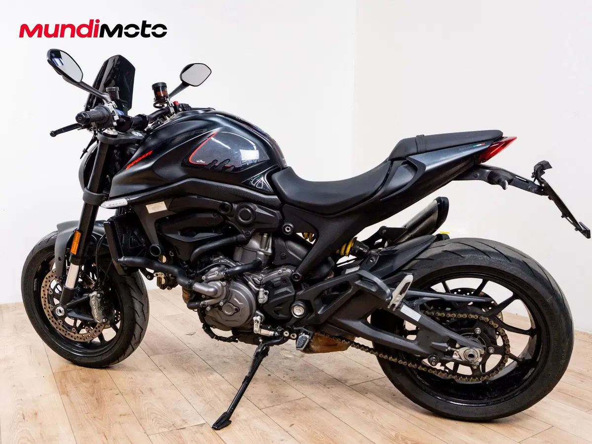 Ducati Monster 937 (2021 - 25) (7)
