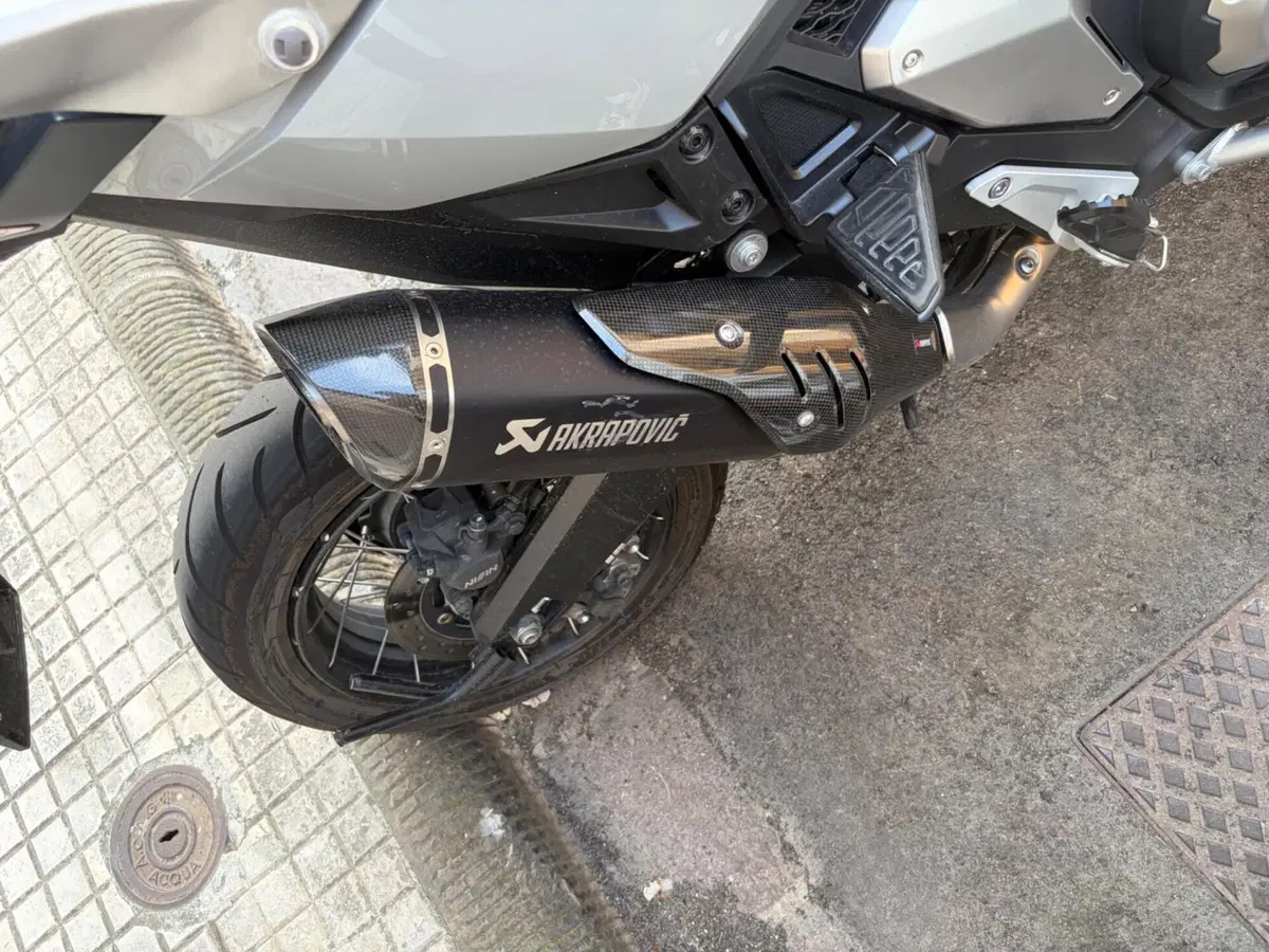 Honda X-ADV 750 DCT Adventure (2021 - 24) (4)