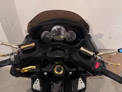 Yamaha T-Max 500 Night Max (2007 - 08) usata