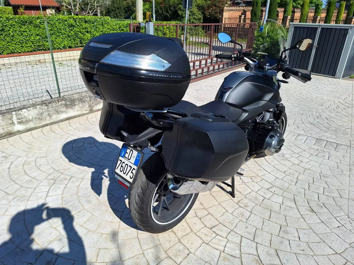 Bmw R 1200 R (2015 - 16) (2)