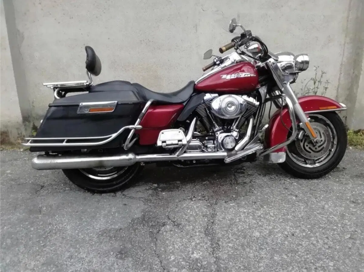 Harley-Davidson 1450 Road King Custom (2002 - 04) - FLHRSI (4)