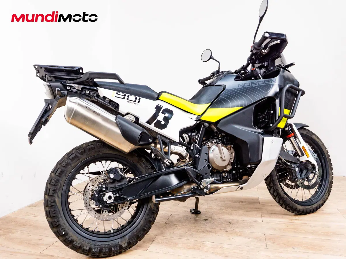 Husqvarna Norden 901 (2022 - 26) (3)