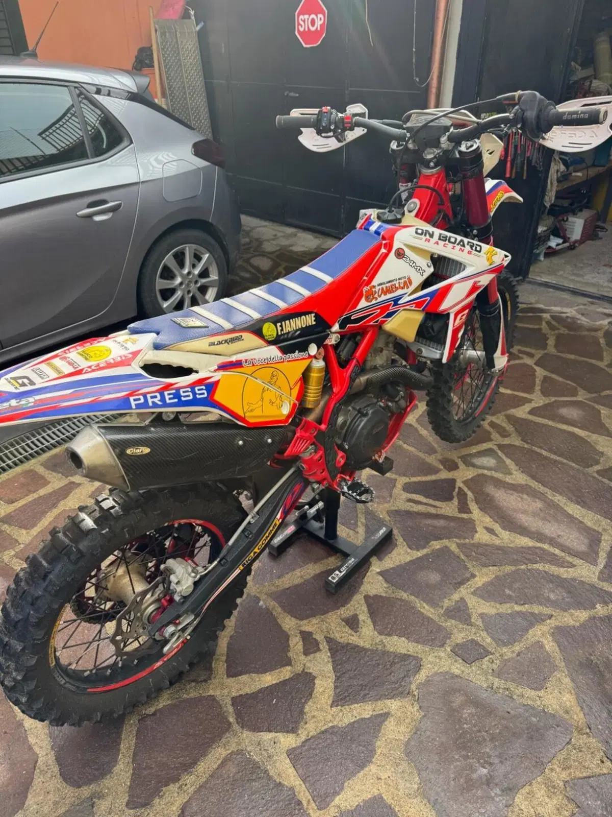 Betamotor RR 350 4T Enduro Racing EFI (2017) (4)
