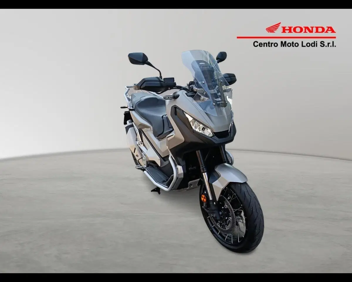 Honda X-ADV 750 (2018 - 20) (2)