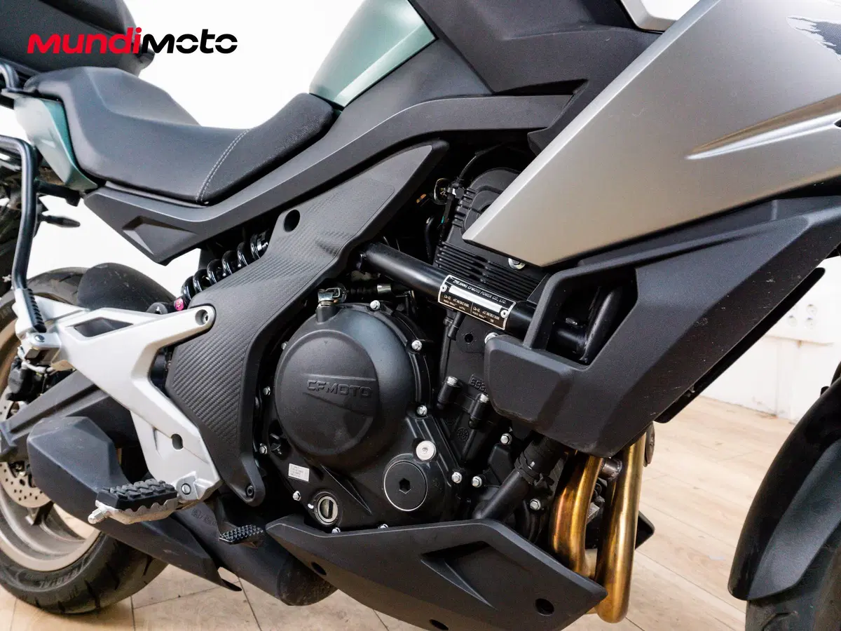 CFMOTO 700MT (2024 - 26) (5)