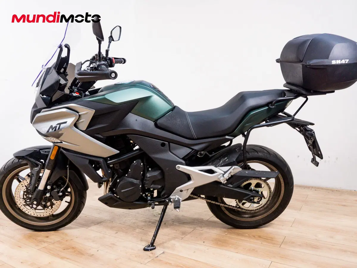 CFMOTO 700MT (2024 - 26) (6)