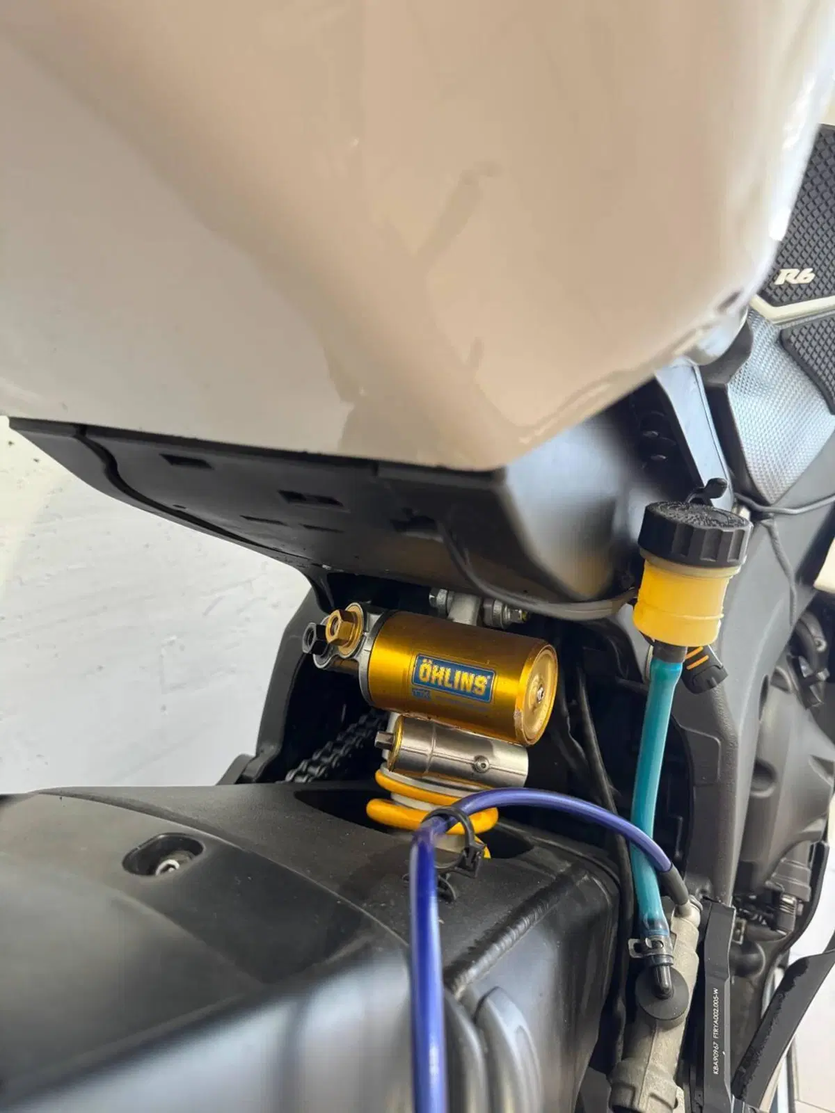 Yamaha YZF R6 (2010 - 16) (6)