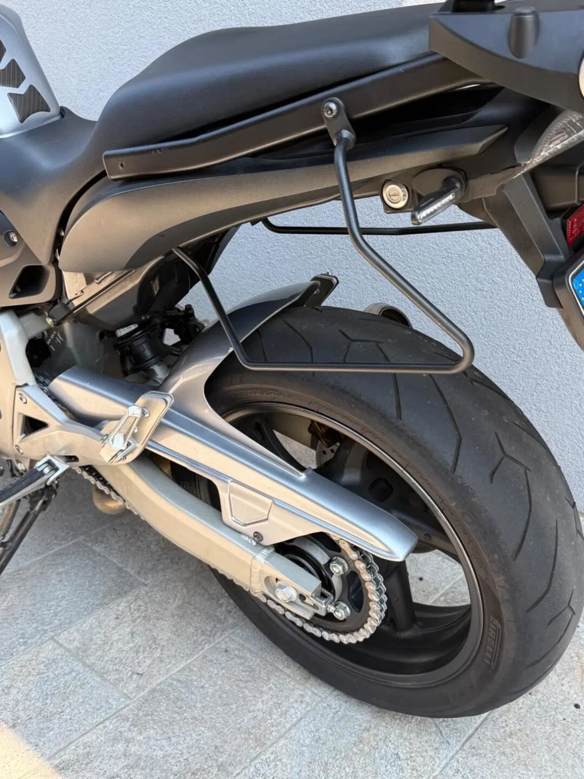 Honda Hornet 600 (2007 - 10) (2)