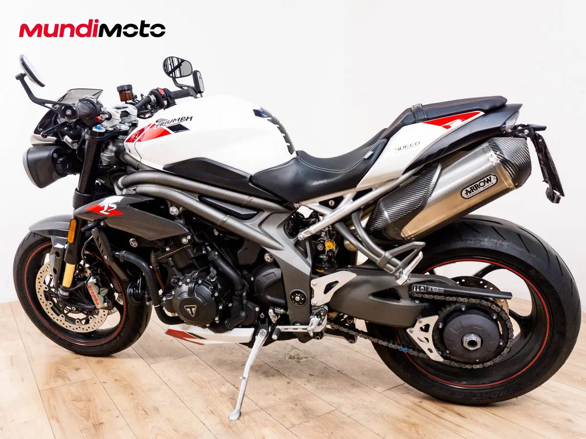 Triumph Speed Triple 1050 RS (2018 - 20) (7)