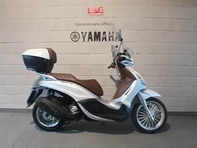 Piaggio Beverly 300 i.e. ABS-ASR (2016 - 20) usata