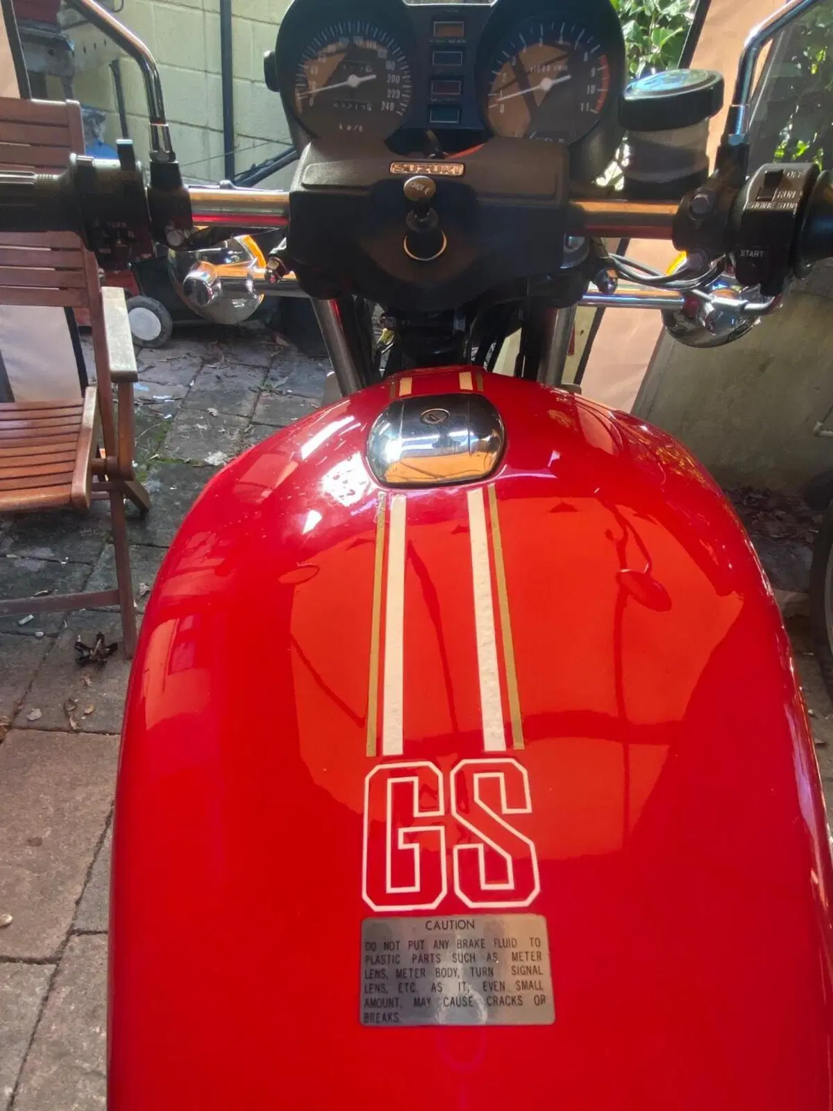 Suzuki GS 1000 (7)