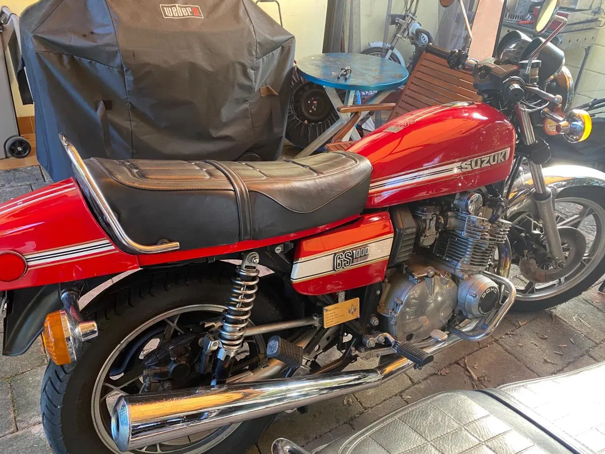 Suzuki GS 1000 (8)