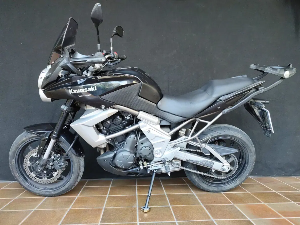 Kawasaki Versys 650 (2010 - 13) (2)