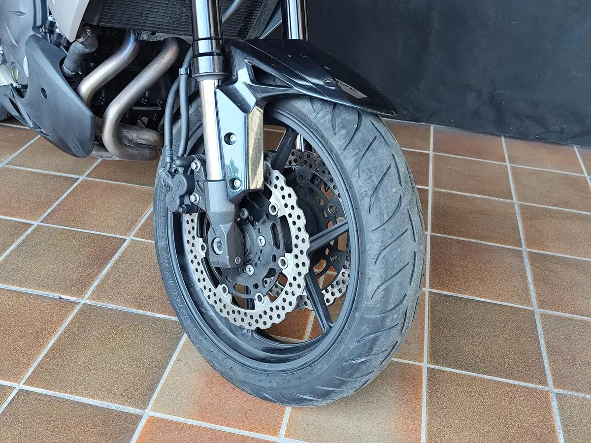 Kawasaki Versys 650 (2010 - 13) (19)
