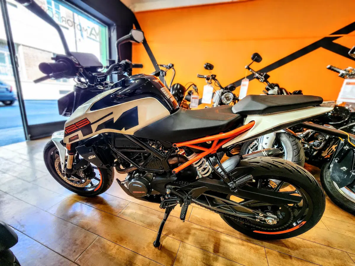 KTM 125 Duke ABS (2017 - 20) (2)