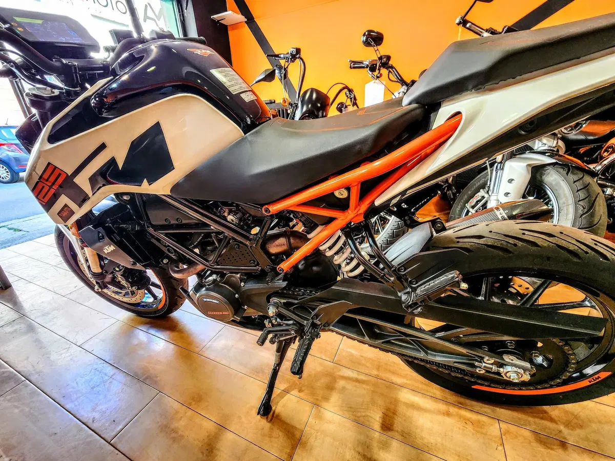 KTM 125 Duke ABS (2017 - 20) (11)