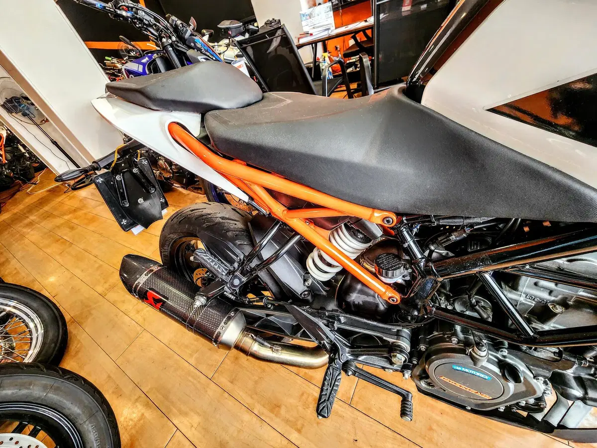 KTM 125 Duke ABS (2017 - 20) (18)