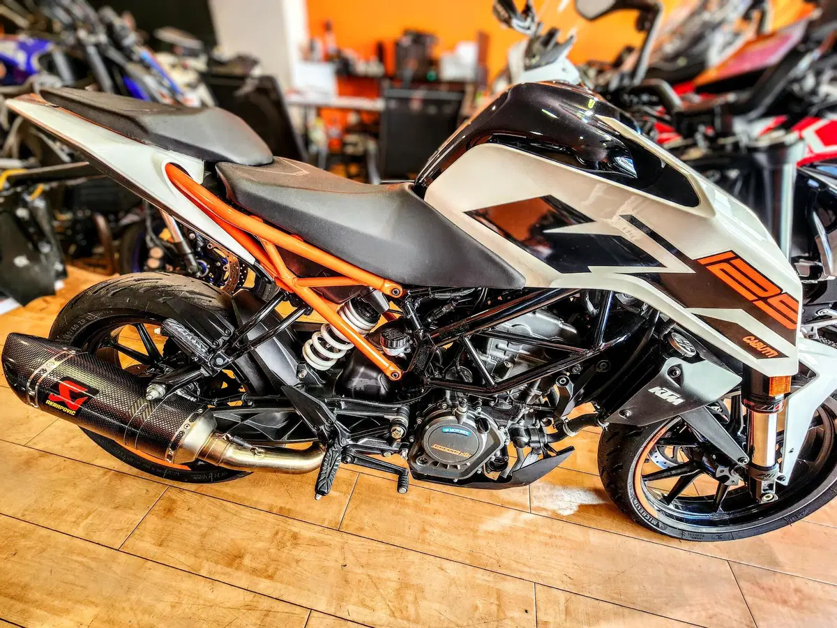 KTM 125 Duke ABS (2017 - 20) (19)