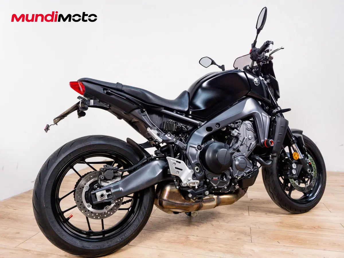 Yamaha MT-09 (2024 - 26) (3)