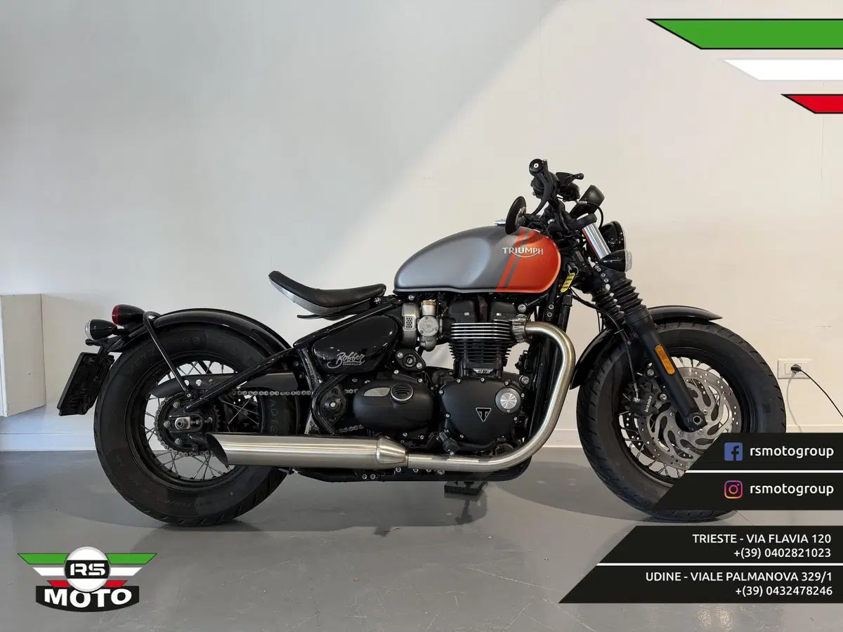 Triumph Bonneville Bobber 1200 (2021 - 25) (3)
