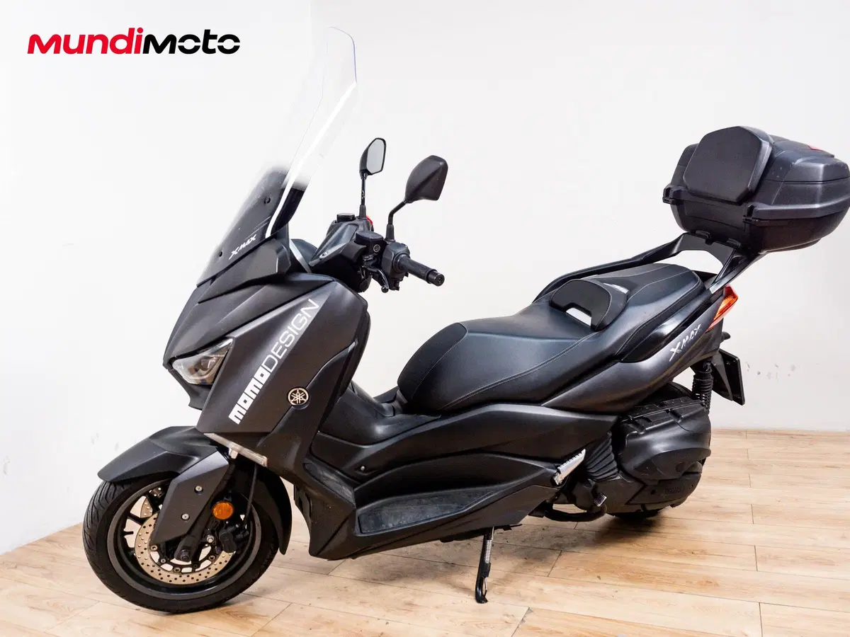 Yamaha X-Max 400 Iron Max ABS (2016) (8)