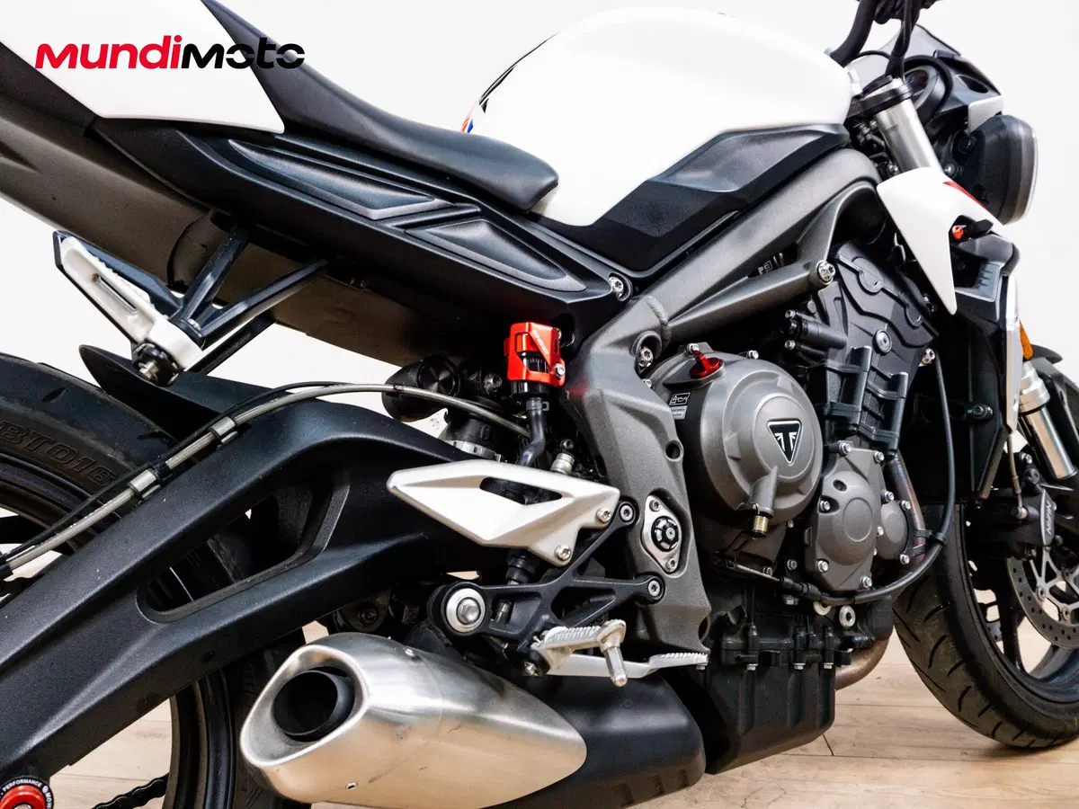 Triumph Street Triple S (2020 - 23) (4)