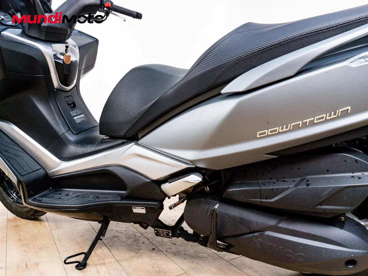 Kymco Downtown 350i TCS (2020) (10)