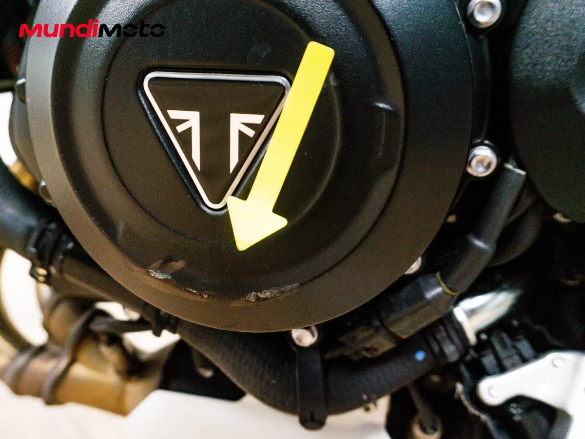 Triumph Street Triple 765 R (2023 - 26) (14)