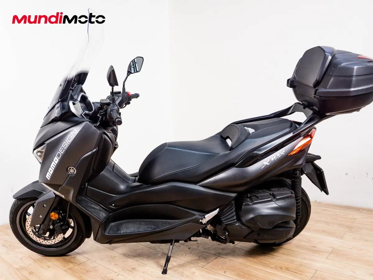 Yamaha X-Max 400 Iron Max ABS (2016) (6)