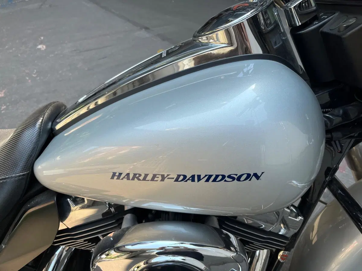 Harley-Davidson 1450 Street Glide (2006 - 07) - FLHX (4)