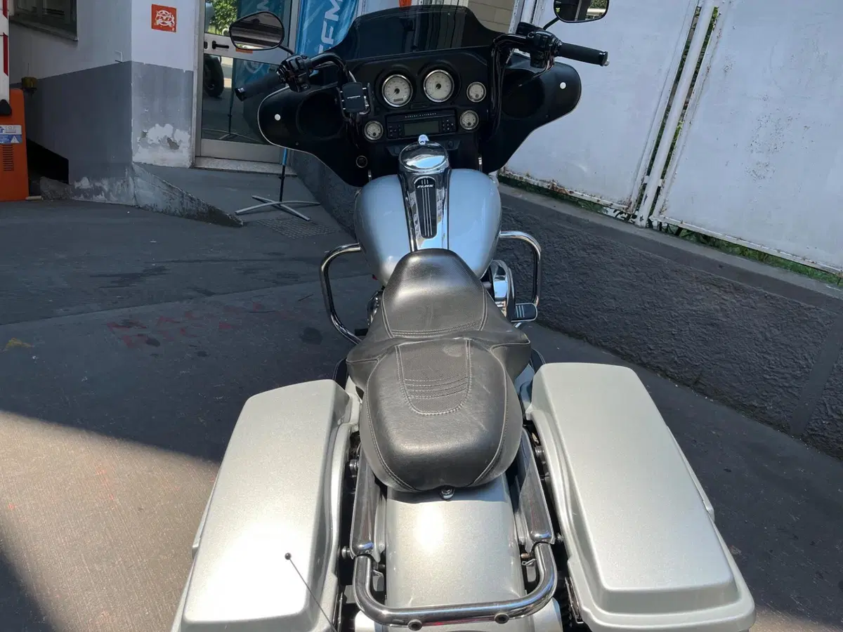 Harley-Davidson 1450 Street Glide (2006 - 07) - FLHX (5)