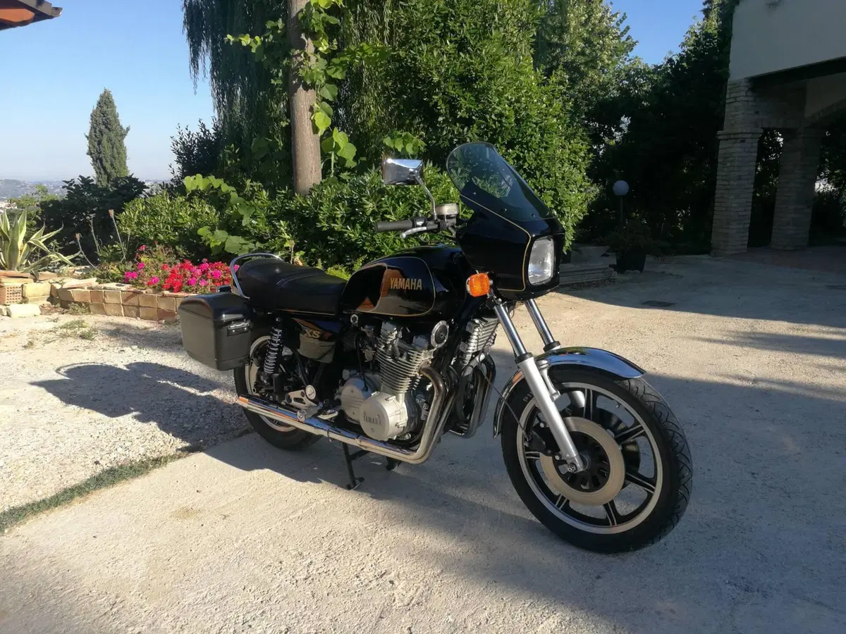 Yamaha Xs1100 (2)