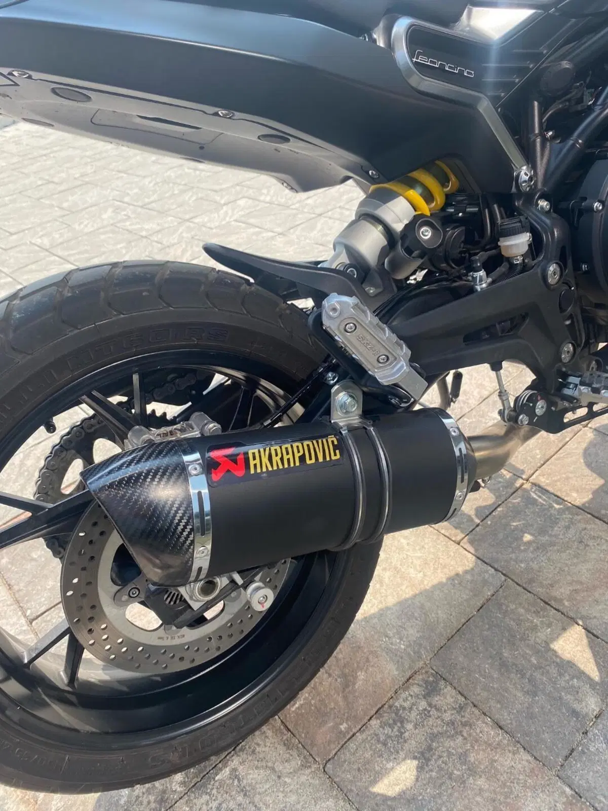 Benelli Leoncino 800 (2022 - 26) (11)