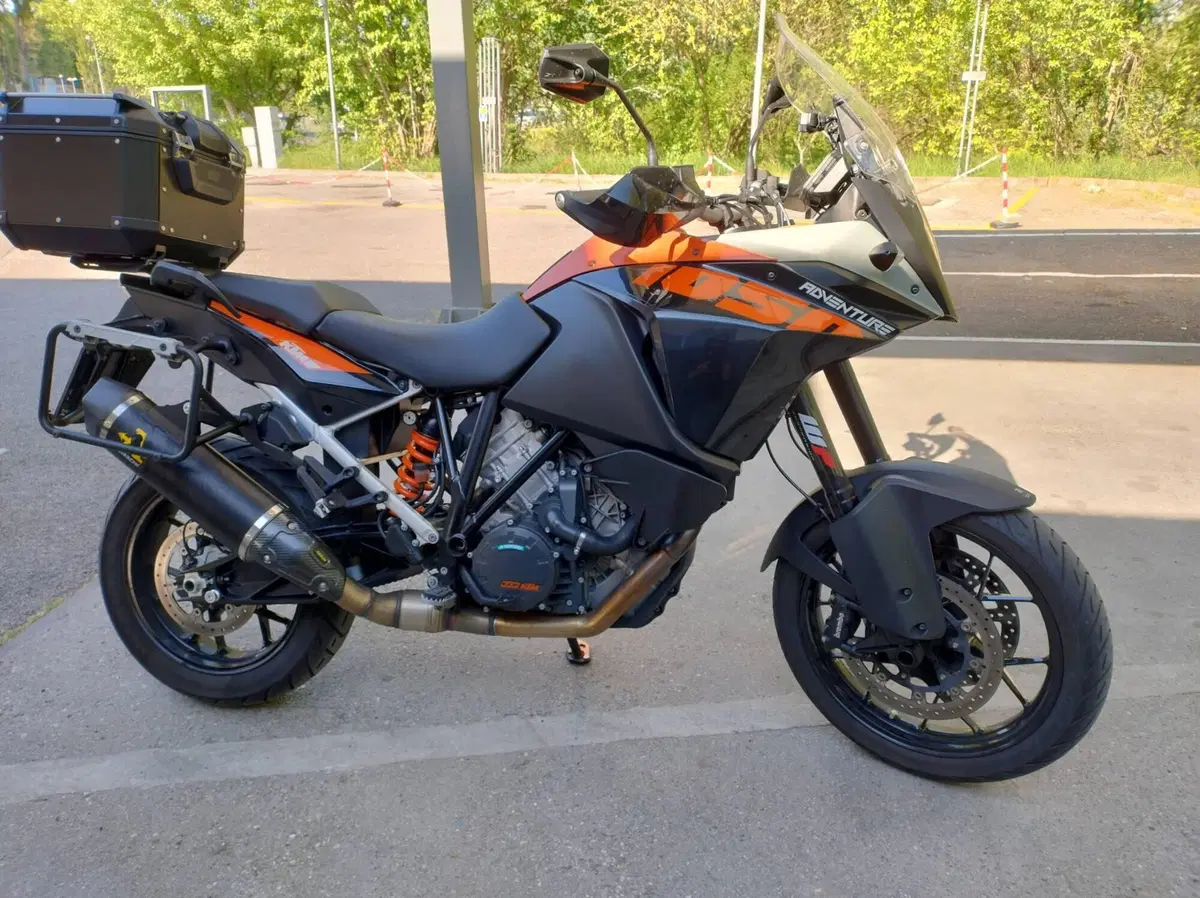 KTM 1050 Adventure (2015 - 16)