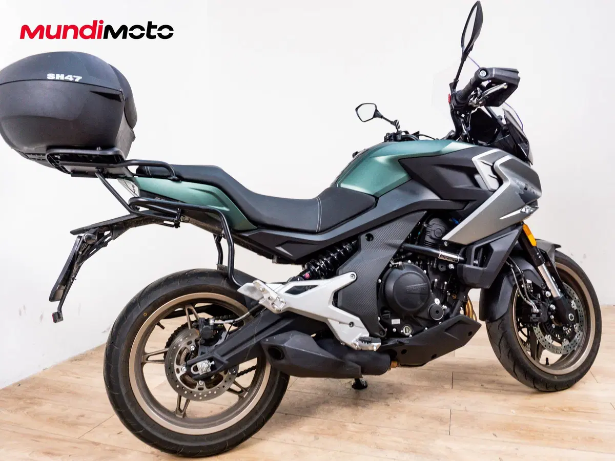 CFMOTO 700MT (2024 - 26) (3)
