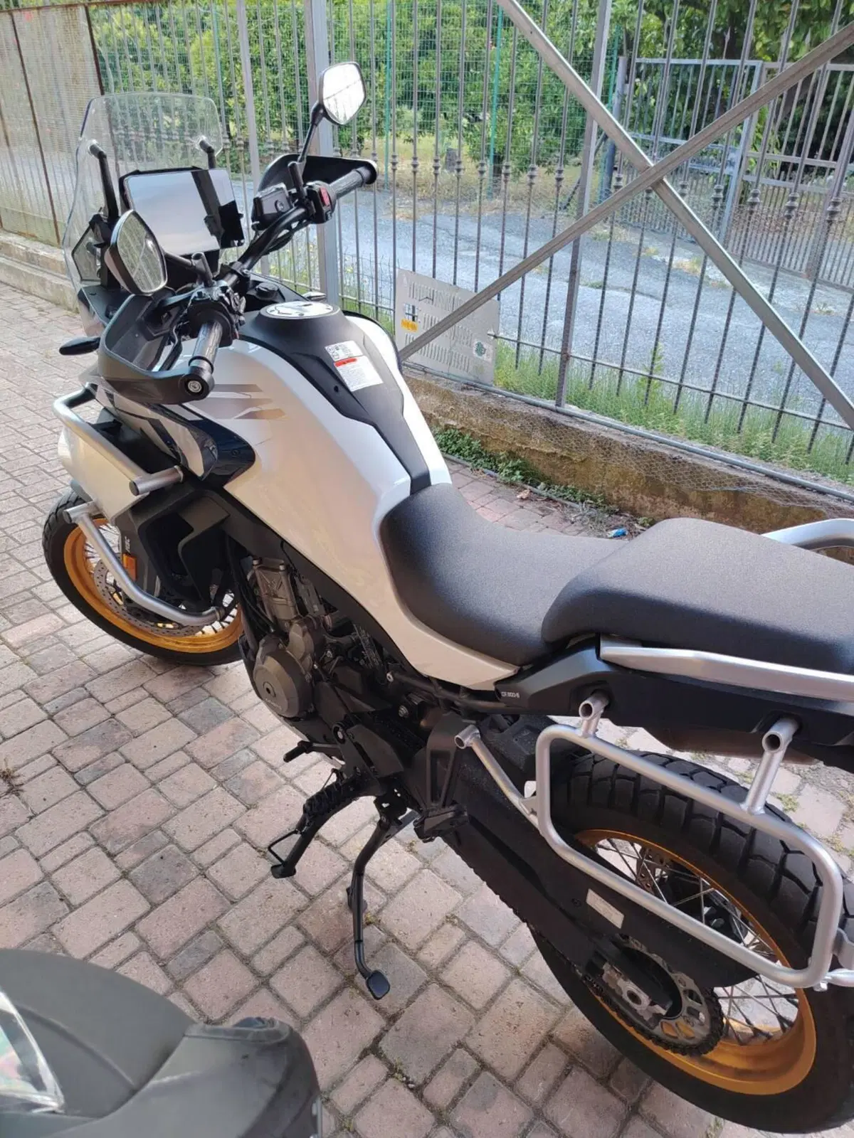 CFMOTO 800MT Explore (2023 - 26) (3)